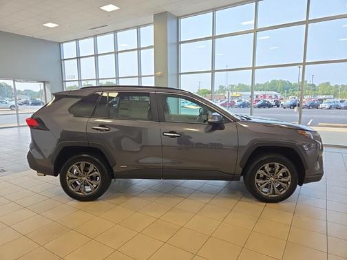 2025 Toyota RAV4 Hybrid Limited