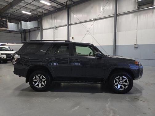 2024 Toyota 4Runner TRD Off Road