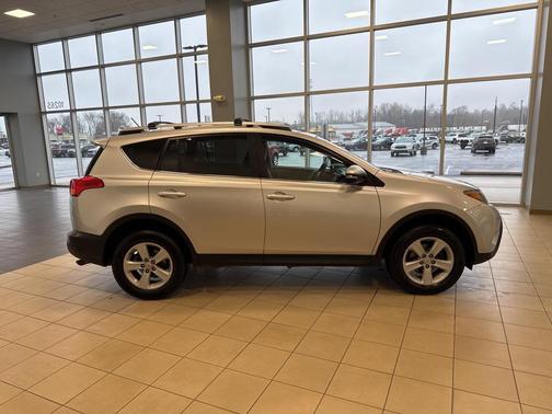 2014 Toyota RAV4 XLE