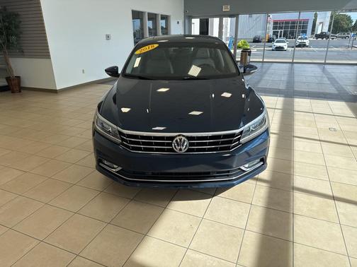 2018 Volkswagen Passat 2.0T SE