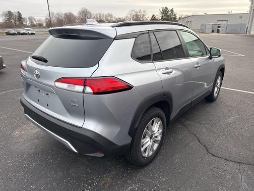 2022 Toyota Corolla Cross LE