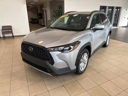 2022 Toyota Corolla Cross LE
