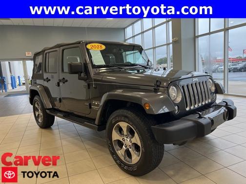 Photo 4 of 34 of 2018 Jeep Wrangler JK Unlimited Sahara