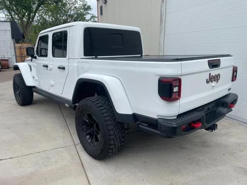 Bright White Clearcoat 2020 Jeep Gladiator Rubicon