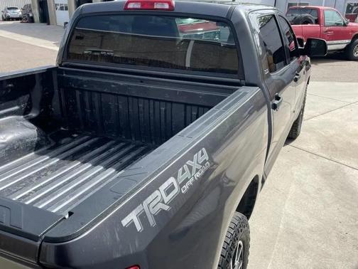 Gray 2018 Toyota Tundra SR5