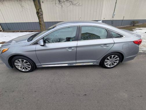 2015 Hyundai SONATA Sport