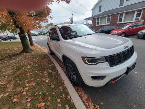 2018 Jeep Grand Cherokee Trailhawk