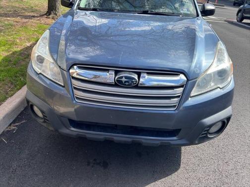 2014 Subaru Outback 2.5i