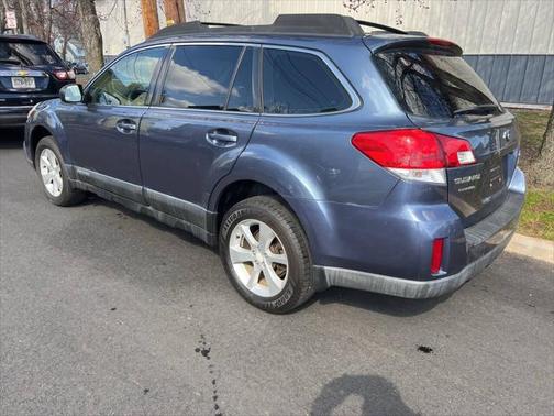 2014 Subaru Outback 2.5i