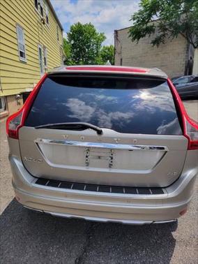 2015 Volvo XC60 3.2 Premier