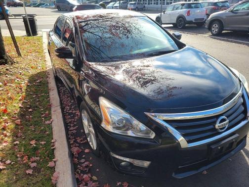 2014 Nissan Altima 2.5 SV
