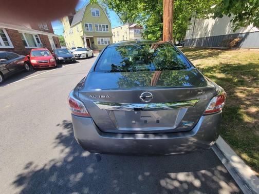 Brilliant Silver Metallic 2014 Nissan Altima 2.5 SV