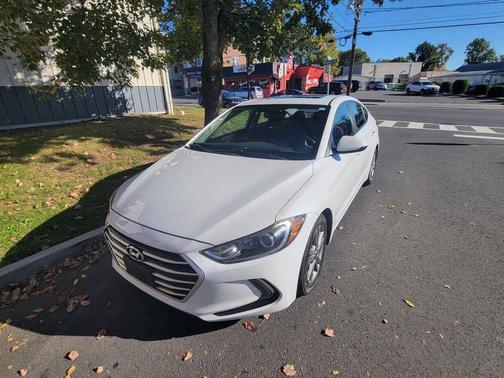 Quartz White Pearl 2017 Hyundai ELANTRA Limited