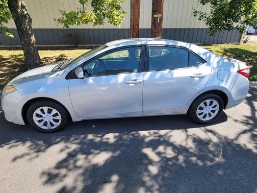 Classic Silver Metallic 2014 Toyota Corolla S