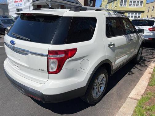 2011 Ford Explorer XLT
