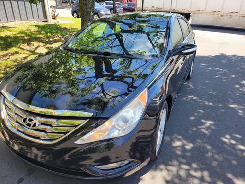 Midnight Black Mica 2013 Hyundai SONATA Limited