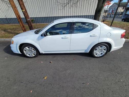 2014 Dodge Avenger SE
