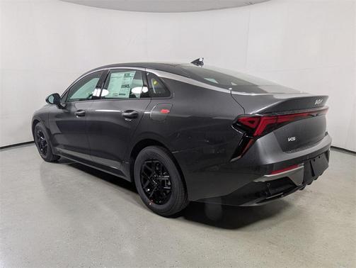 2026 Kia K5 LXS FWD