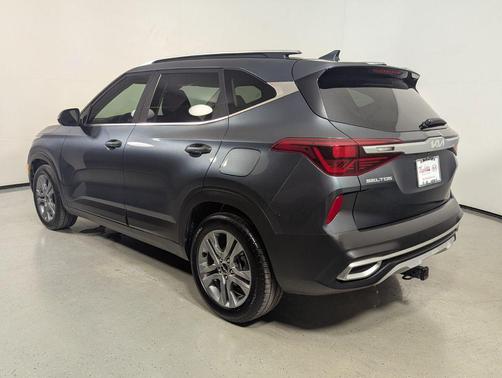 Gravity Gray 2023 Kia Seltos S