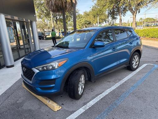 2019 Hyundai TUCSON SE