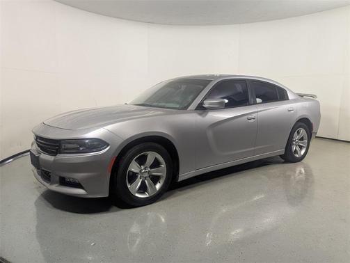 2015 Dodge Charger SXT