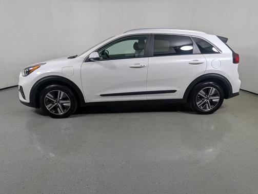 2020 Kia Niro LXS