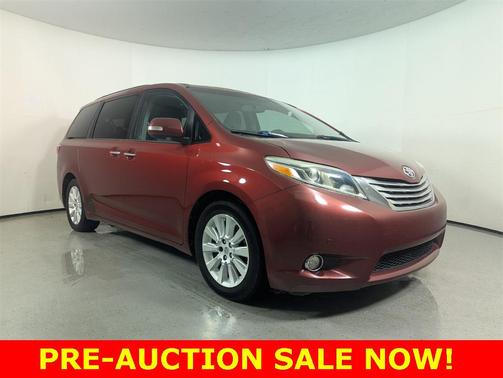 2015 Toyota Sienna SE