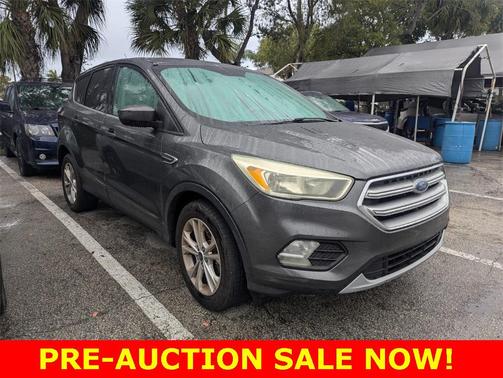 2017 Ford Escape SE