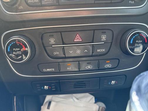 2014 Kia Sorento SX