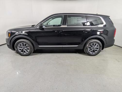2025 Kia Telluride LX