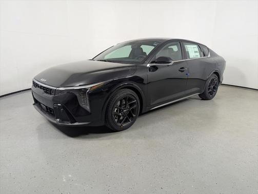 2025 Kia K4 GT-Line Turbo