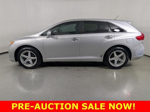 2012 Toyota Venza XLE