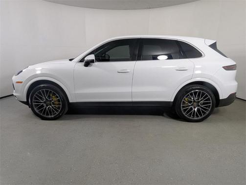 2019 Porsche Cayenne Cayenne