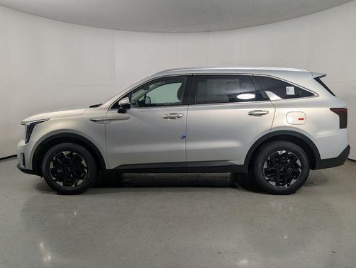 Ivory Silver 2026 Kia Sorento S