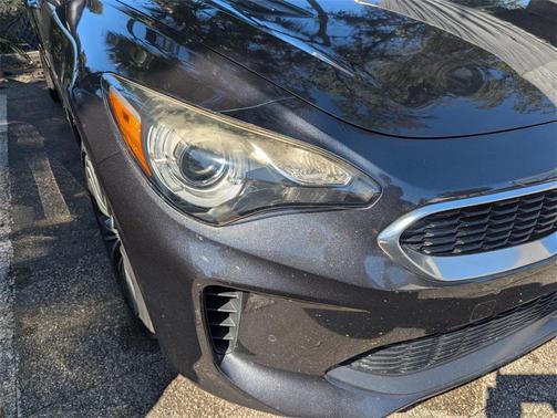 2019 Kia Stinger Base