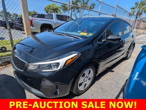 Aurora Black 2017 Kia Forte LX