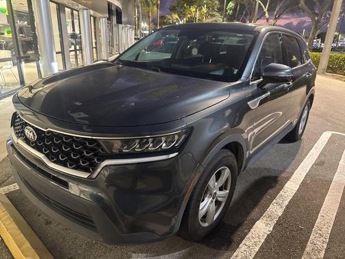 2021 Kia Sorento LX