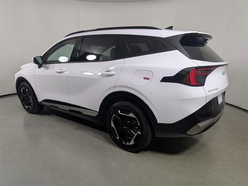 2026 Kia Sportage SX