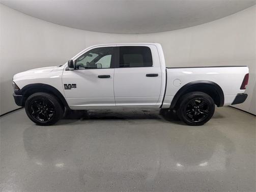 2024 RAM 1500 Classic Warlock Crew Cab 4x2 5'7' Box