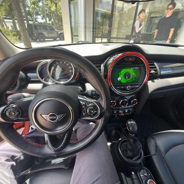 Orange Metallic 2019 MINI Hardtop Cooper