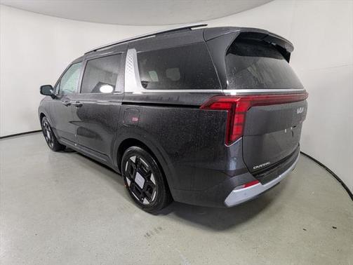 2025 Kia Carnival EX