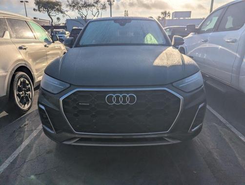 2023 Audi Q5 45 S line Premium