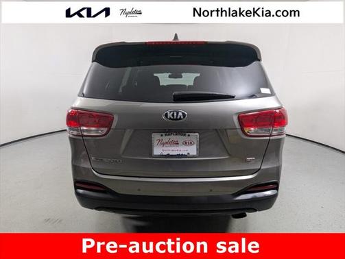 2017 Kia Sorento LX