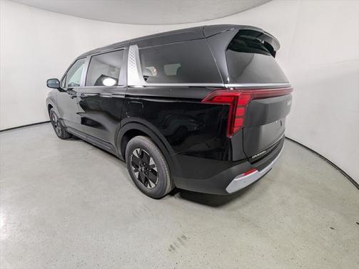2025 Kia Carnival Hybrid LXS