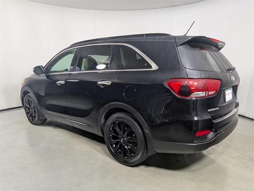 2020 Kia Sorento S