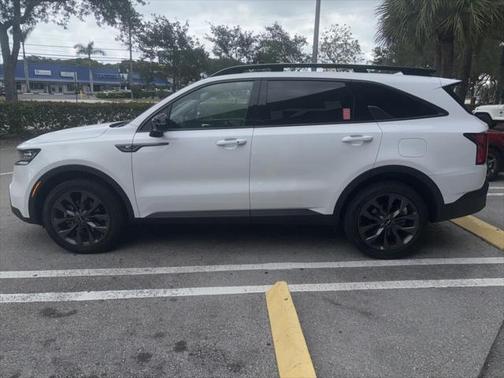 2023 Kia Sorento SX