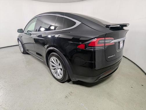 2017 Tesla Model X 75D
