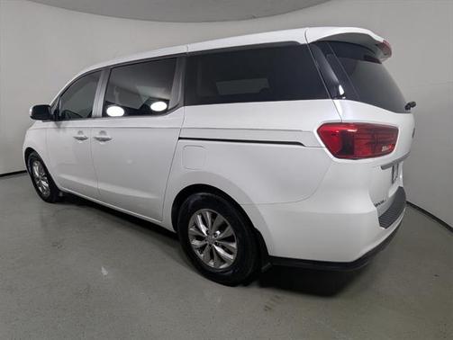 2021 Kia Sedona LX