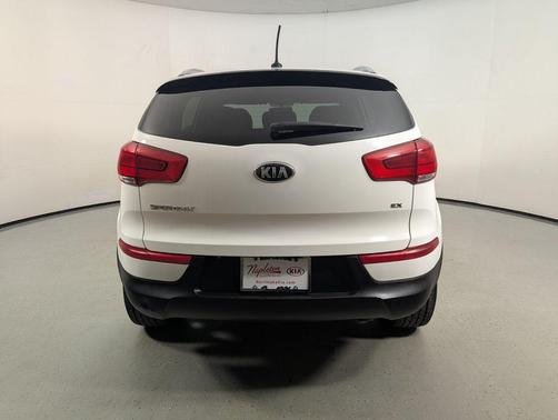 Clear White 2016 Kia Sportage EX