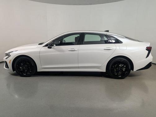 Snow White Pearl 2026 Kia K5 GT-Line FWD